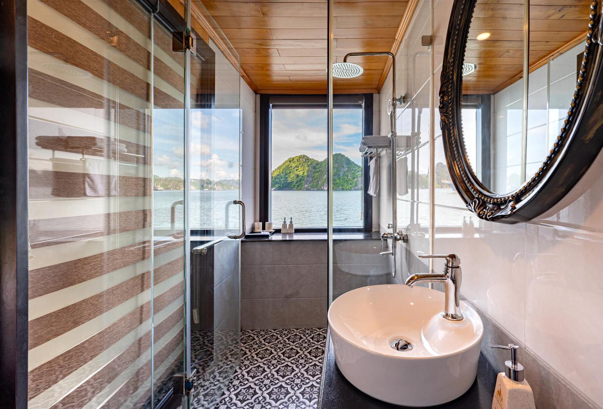 فندق Halong Dragon Bay Cruise ها لونغ المظهر الخارجي الصورة