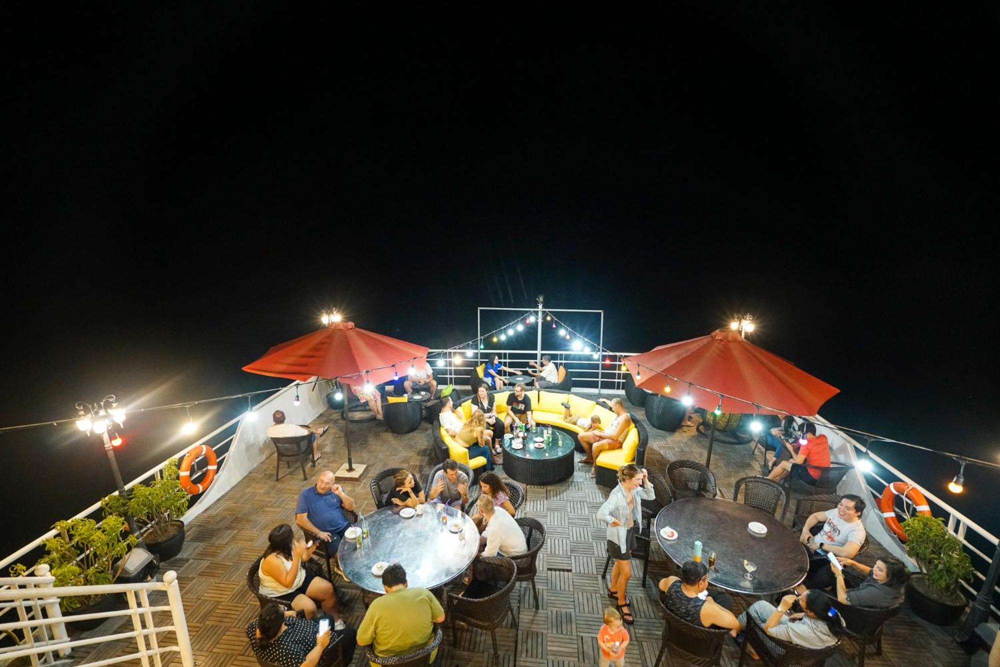 فندق Halong Dragon Bay Cruise ها لونغ المظهر الخارجي الصورة